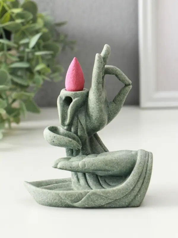 Подставка под благовония песчаник "Мудра Витарка - Колесо учения" 5,5х10,3х11,5 см