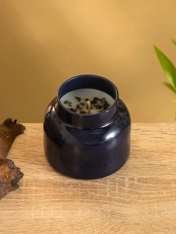 Свеча с травами в банке  Earthy collection "Palo Santo&Sweet grass" 200 гр, соевый воск