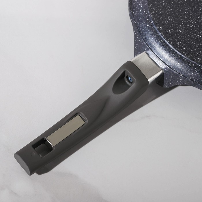 Сковорода блинная &laquo;Гранит&raquo;, d=20 см, пластиковая ручка, антипригарное покрытие, цвет серый