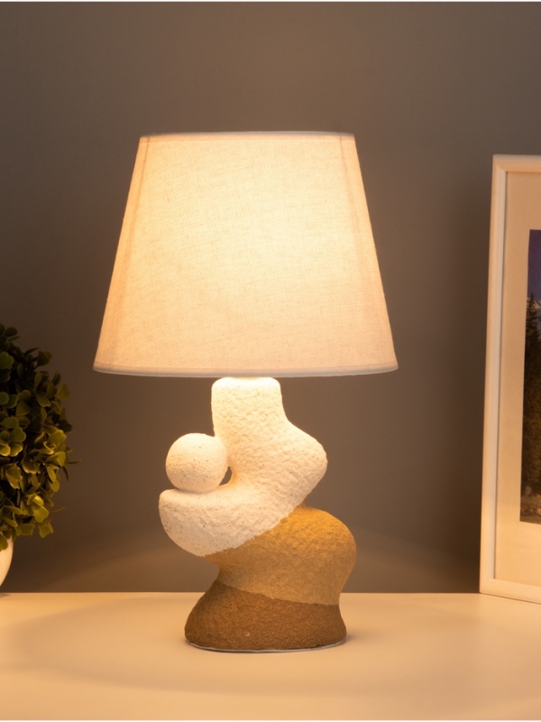 Лампа настольная "Гряда" 1х40Вт Е27 бежевый/белый 20х20х32см
