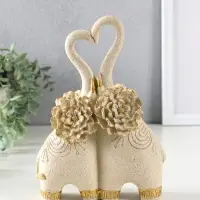 Сувенир полистоун " Парочка слонов с цветочными ушами" песочный 8х17х25,5 см