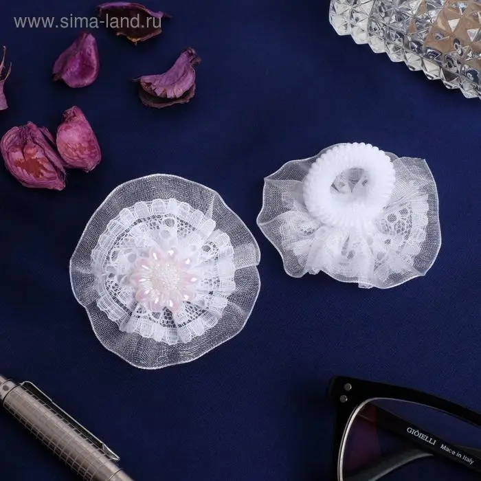 Резинка для волос &laquo;Первоклашка&raquo;, ромашка перламутр, набор 2 шт., 5.5 см, белая