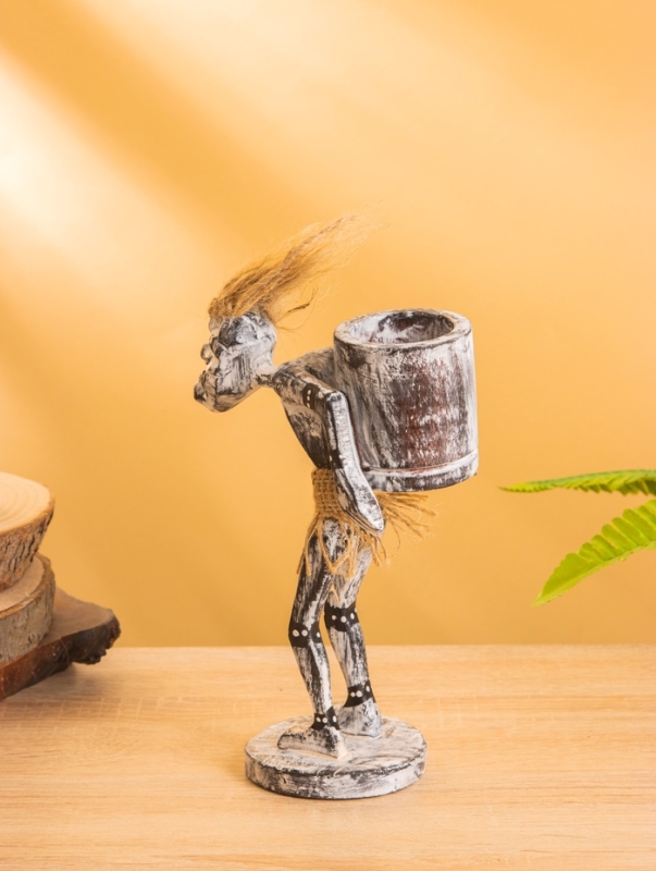 Сувенир "Абориген с кувшином" дерево, 8х13х20 см