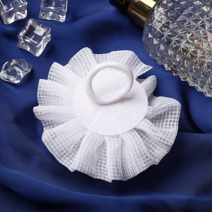 Резинка для волос бант "Школьница" волнушка клетка, d-9 см, белый