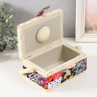 Шкатулка для рукоделия "Пэчворк. Цветы, горох и зебра" 18х12х9,5 см