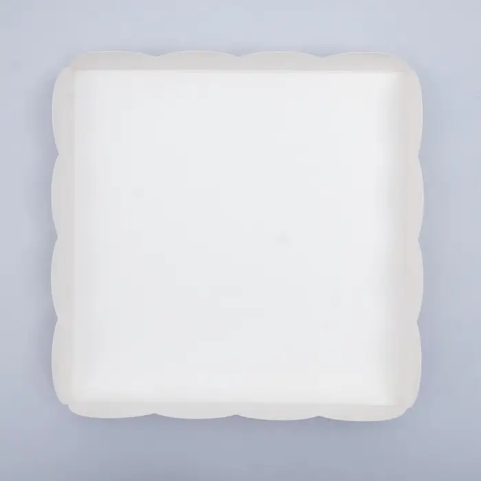 Коробка для печенья &laquo;Горох&raquo;, белая, 15&times;15&times;3 см