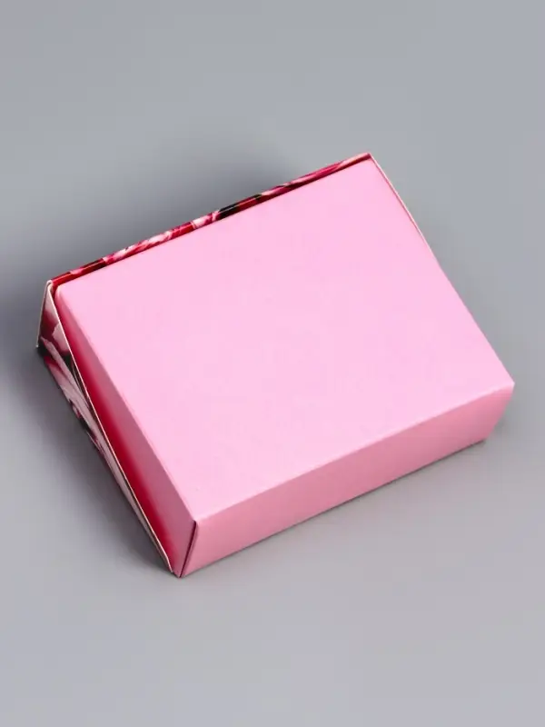 Коробка складная с окном &laquo;Розы&raquo; 10&times;8&times;3.5 см