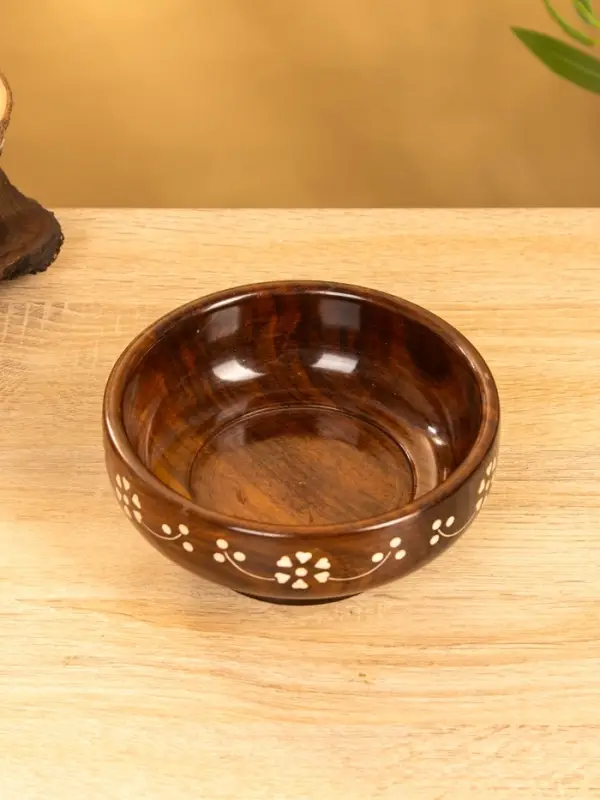 Чаша на ножке "В самое сердце" 15х15х8 см, дерево шишам