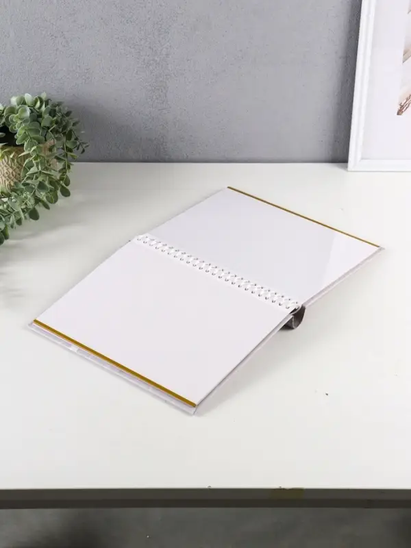 Фотоальбом "Жирафик" 10 "магнитных"листов 23X28см, пер-т внутр.спираль