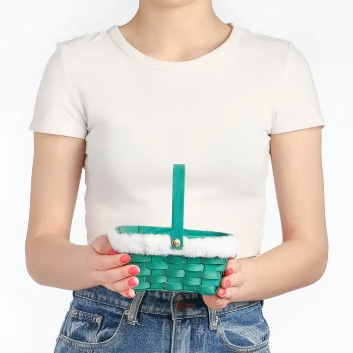 Корзина &laquo;Новогодняя&raquo;, зелёная, 15&times;12&times;7,5/25 см, шпон