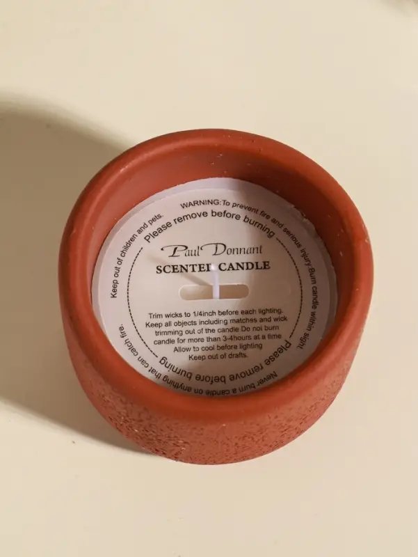 Свеча в вулканическом подсвечнике "Изгиб" персиковая 8,3х8,5х7 см