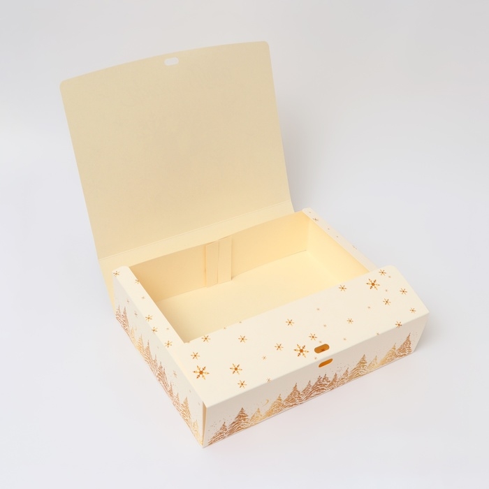 Новый год. Коробка подарочная новогодняя складная, упаковка, &laquo;Золотое время чудес&raquo;, 31 &times; 24,5 &times; 8см.