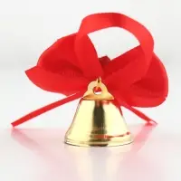 Колокольчик на булавке с бантом на выпускной, красный, d = 2,6 см