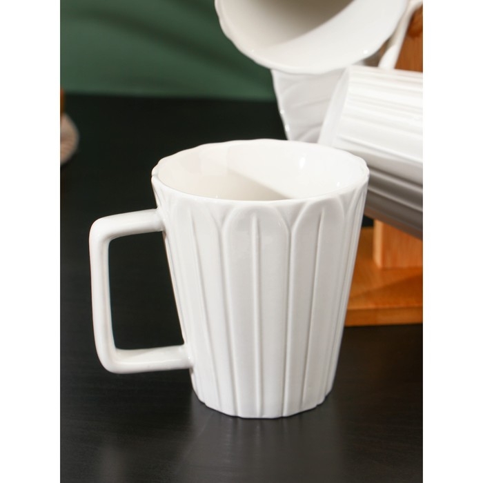 Набор фарфоровых кружек на бамбуковой подставке BellaTenero &laquo;Тюльпан&raquo;, 6 предметов: 300 мл, цвет белый