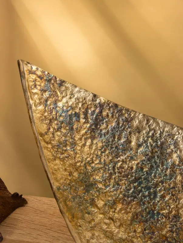 Блюдо треугольное 51х31х17 см, алюминий