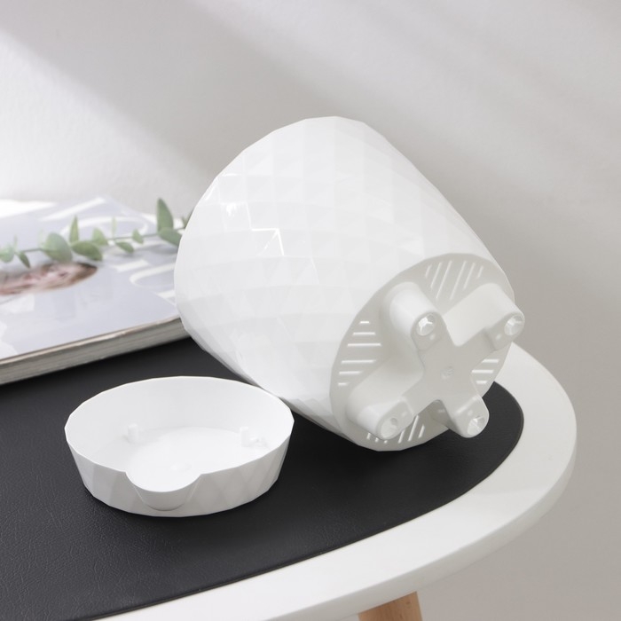 Горшок для цветов с прикорневым поливом &laquo;Румба&raquo;, 1,5 л, цвет белый