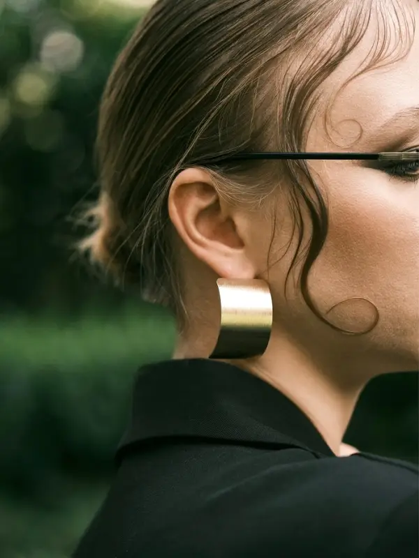 Серьги металл "Дуга" гладкая, тренд, цвет золото