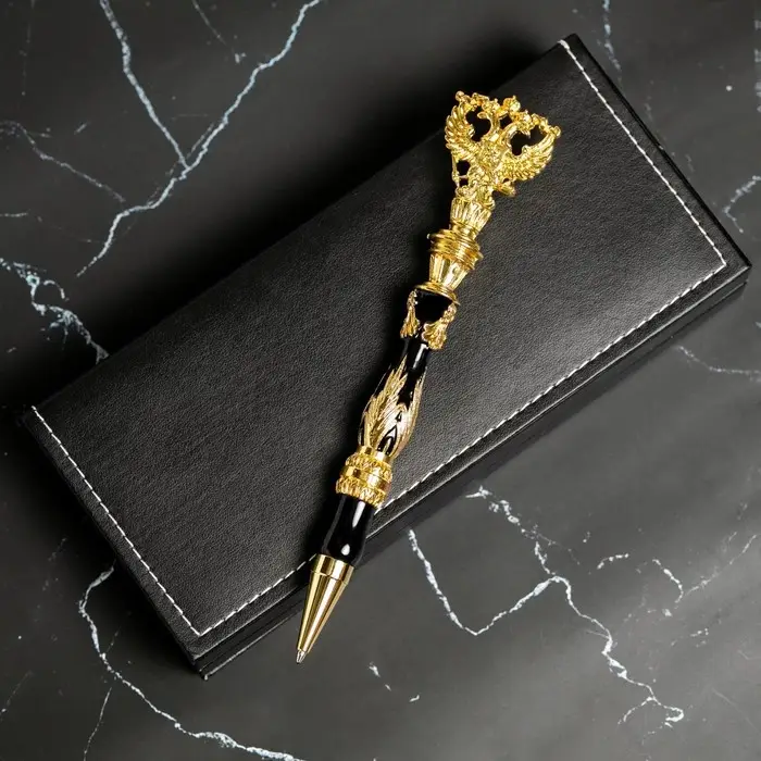 Ручка шариковая подарочная с гербом в футляре, металл , цвет чёрный, пишущий узел 1.0 мм, синяя паста