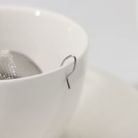 Ситечко для чая Доляна &laquo;Ёлочка&raquo;, d=4,5 см, на цепочке, цвет серебристый