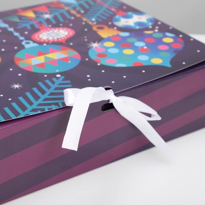 Коробка подарочная новогодняя складная двухсторонняя &laquo;Сияй в Новом году&raquo;, 31 х 24.5 х 8 см, Новый год