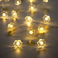 Гирлянда &laquo;Нить&raquo; 2 м роса с насадками &laquo;Цветок&raquo;, IP20, серебристая нить, 20 LED, 2 режима, батарейки ААх2 (нет в комплекте), свечение тёплое белое
