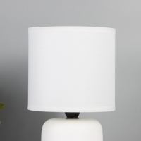Лампа настольная "Кира" 1х40Вт Е14 белый 14х14х26см