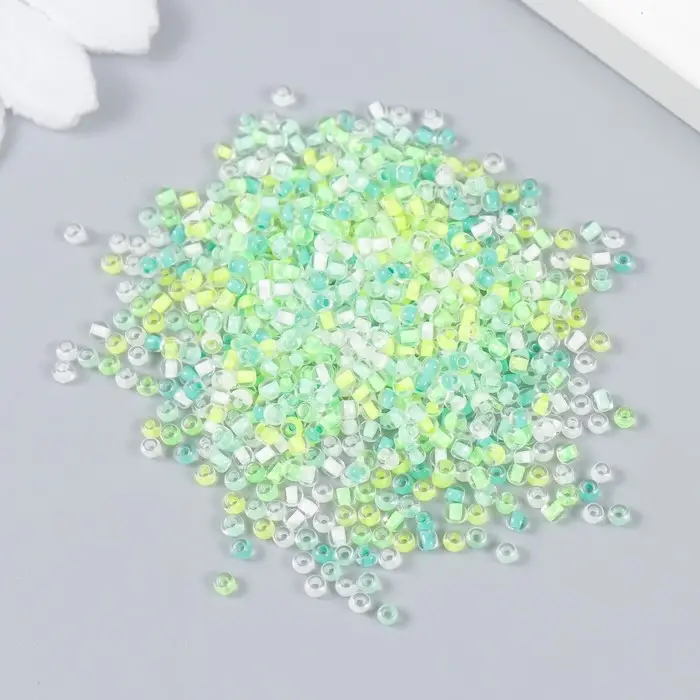 Бисер стекло 12/0 "Прозрачный. Цветная серединка. Зелёный" 10 гр