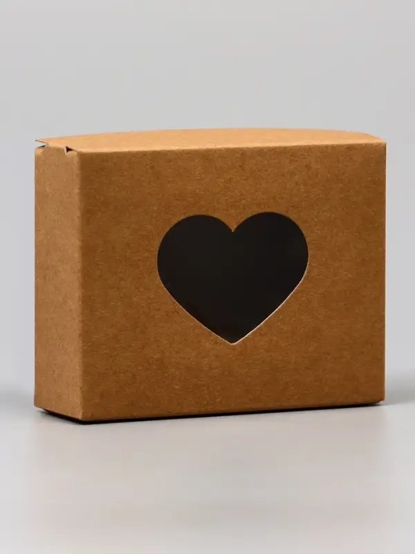Коробка складная &laquo;Сердца&raquo;, крафт, с окном, 10&times;8&times;3.5 см
