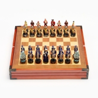 Шахматы сувенирные "Пиратская схватка", h короля-8 см, пешки-6 см, 36 х 36 см