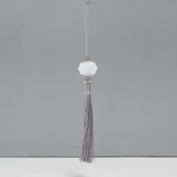 Подвеска текстиль, пластик "Кисть. Лотос" серая 1,2х2,7х14,5 см