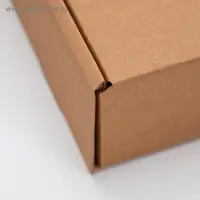 Коробка для пирога, бурая, 32.6&times;22.9&times;4.8 см