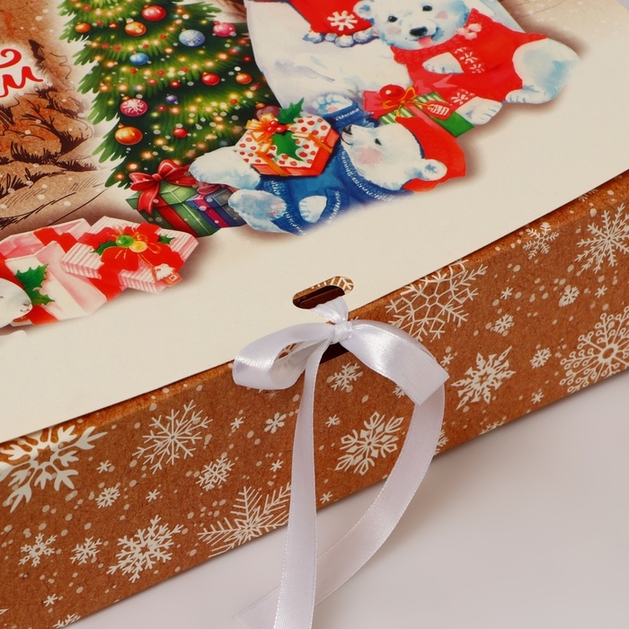 Новый год. Коробка подарочная новогодняя складная, упаковка, &laquo;Волшебства и сказки&raquo;, 31 &times; 24,5 &times; 8 см.