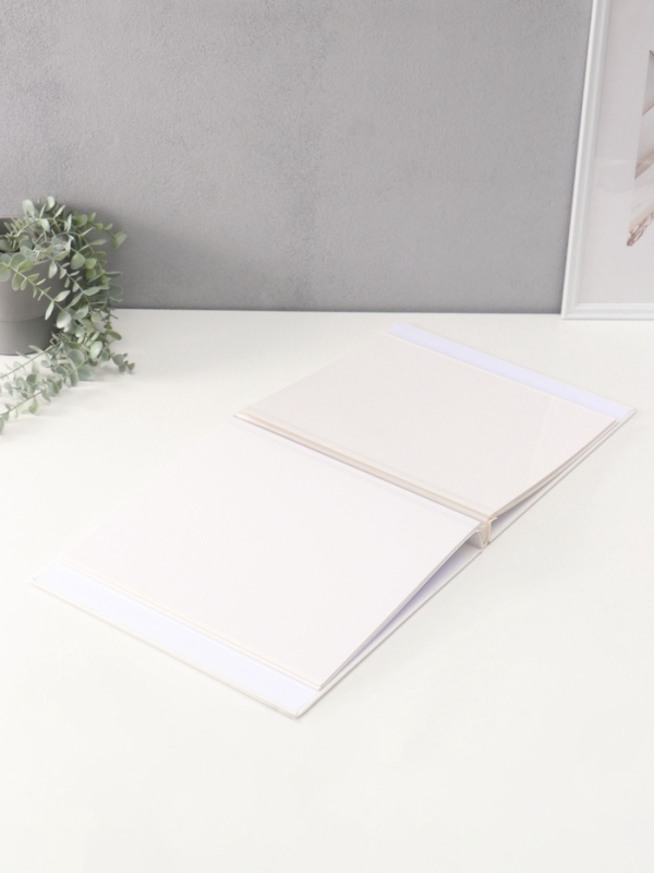 Фотоальбом магнитный 20 листов "Енотик с сердечком" кожзам, в коробке 2,6х32х33,5 см