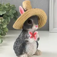 Копилка "Зайчик в шляпе с бабочкой" 19х13х12 см, серый