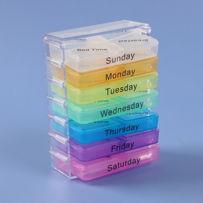 Таблетница-органайзер &laquo;Неделька&raquo;, английские буквы, утро/день/вечер/ночь, 10 &times; 7,5 &times; 4 см, 7 контейнеров по 4 секции, разноцветный