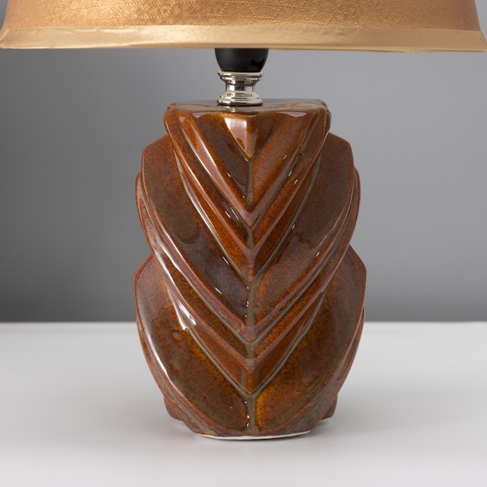 Настольная лампа с абажуром RISALUX &laquo;Гринда&raquo;, Е14, 40 Вт, 22.5&times;22.5&times;32 см