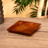 Тарелка квадратная 15х15х2 см, тиковое дерево