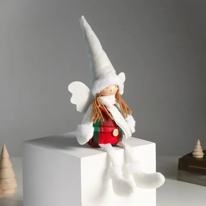 Кукла интерьерная "Ангелочек в красно-зелёном сарафане" длинные ножки 16х8х40 см