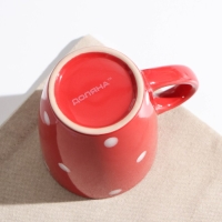 Кружка Доляна &laquo;Красный горох&raquo;, 360 мл, цвет красный