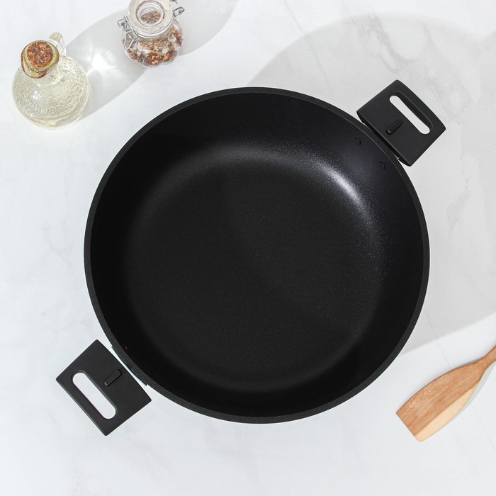 Сковорода KUKMARA &laquo;Традиция&raquo;, d=30 см, h=8.5 см, съёмные ручки, антипригарное покрытие, алюминий, чёрная