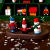 Новогодний сувенир &laquo;Ёлка с ячейками под подарки&raquo; 26 &times; 30 см