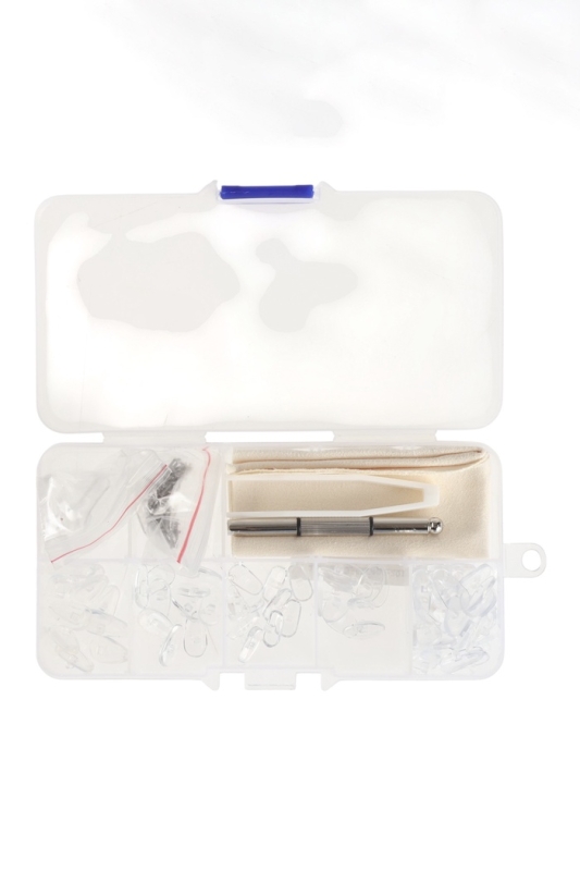 Набор инструментов для ремонта очков отвертка, пинцет, винты, носоупоры 70 шт.