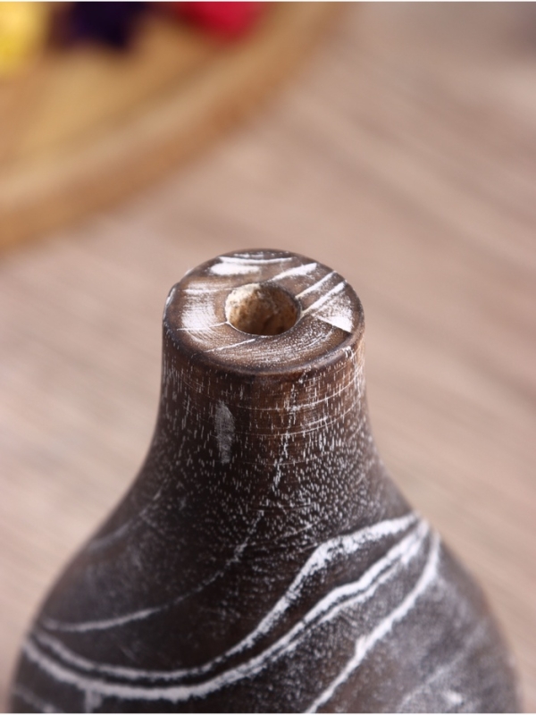 Ваза "Аделина" дерево Джати, 10х10х15 см, цв. темно-коричневый