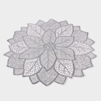 Салфетка сервировочная на стол &laquo;Цветок&raquo;, d=43 см, цвет серебряный