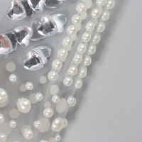 Стразы и жемчуг самоклеящиеся &laquo;Ассорти&raquo;, фигурные, 125 шт на листе, цвет серебряный