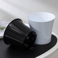 Кашпо для цветов со вставкой &laquo;Арте&raquo;, 1,2 л, бело-чёрное