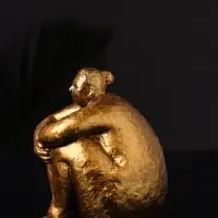 Фигура "Дама" 9х8х8 см, бронза