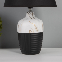 Лампа настольная "Строгие линии" 1х40Вт Е27 черный/белый 25х25х40см