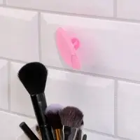 Щётка для умывания &laquo;Овал&raquo; на присоске, 6.3&times;5 см, МИКС