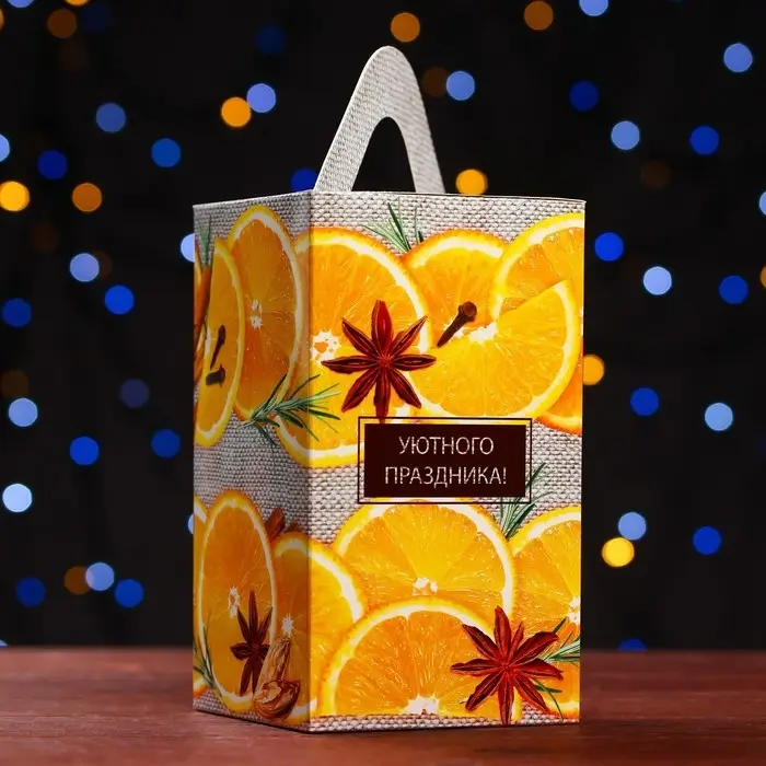Подарочная новогодняя коробка &laquo;Апельсинки&raquo;, упаковка, 10&times;10&times;18 см